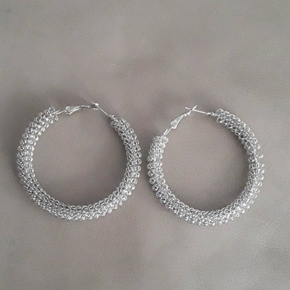 Mesh hoop earrings